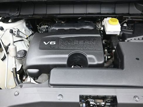 Used 2023 Nissan Pathfinder SL w/ SL Premium Package FWD image 32