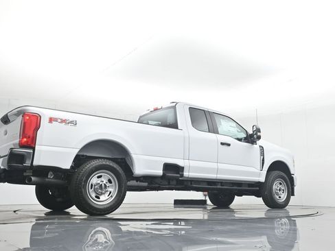New 2026 Ford F350 XL w/ FX4 Off-Road Package image 49