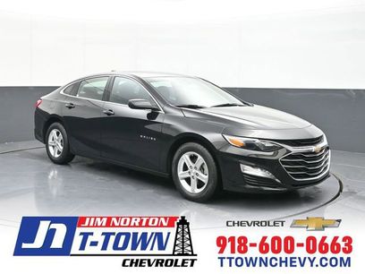 Used 2024 Chevrolet Malibu LT