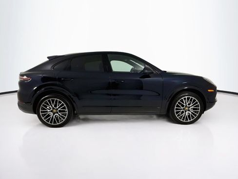 Certified 2021 Porsche Cayenne Coupe AWD/4WD image 8