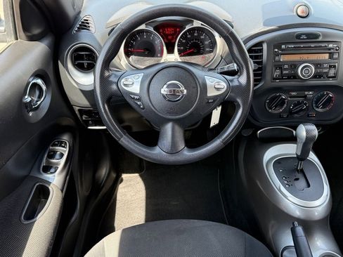 Used 2014 Nissan Juke S AWD/4WD image 16