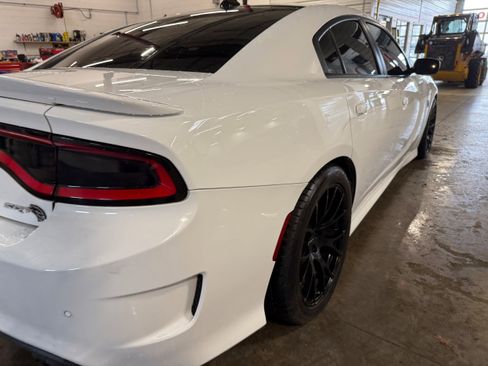 Used 2016 Dodge Charger SRT Hellcat w/ Harman/Kardon Audio Group RWD image 21