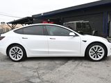 Used 2022 Tesla Model 3 Standard Range image 6