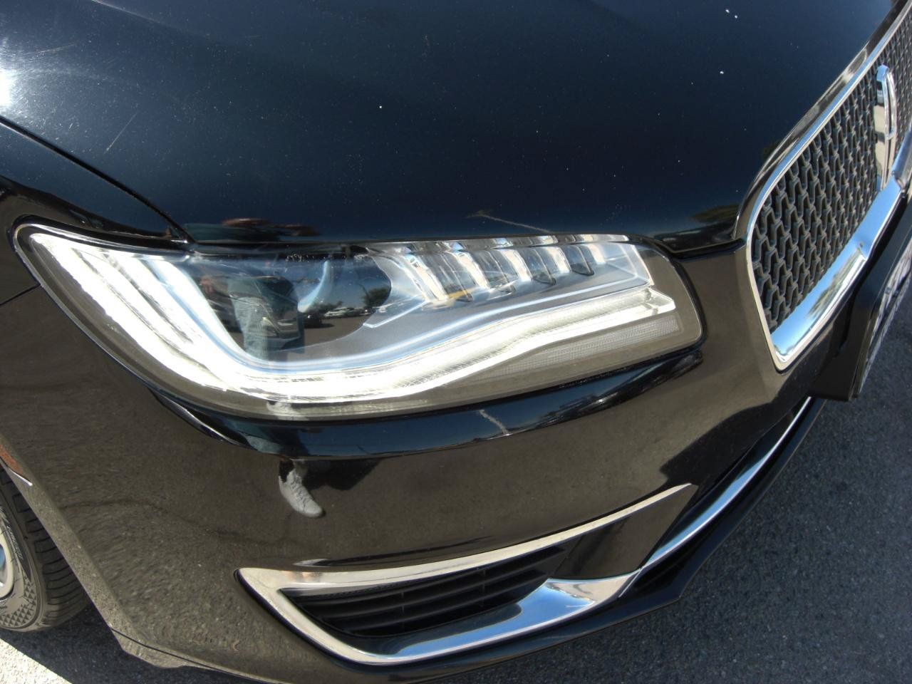 Used 2018 Lincoln MKZ Premiere w/ Magnetic Appearance Package FWD image 17