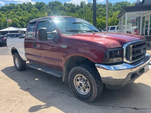 Used 2004 Ford F250 XL AWD/4WD image 3