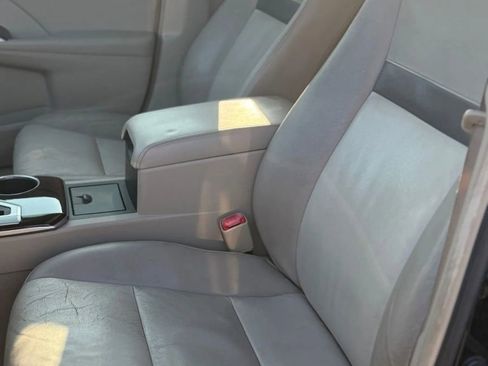 Used 2012 Toyota Camry XLE image 11