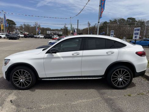 Used 2023 Mercedes-Benz GLC 300 4MATIC Coupe w/ AMG Line image 32