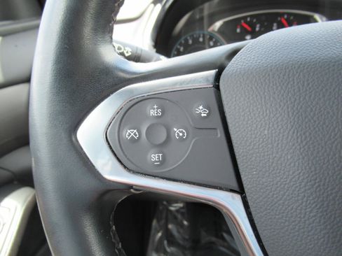 Certified 2023 Chevrolet Traverse LT FWD image 23