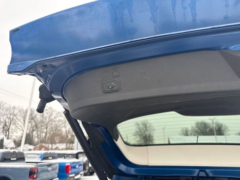 Used 2017 Ford Escape SE w/ Equipment Group 201A image 12