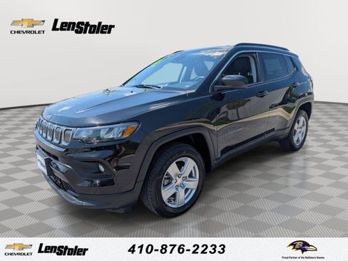 Used 2022 Jeep Compass Latitude AWD/4WD image 1