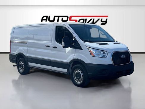 Used 2025 Ford Transit 150 Low Roof RWD image 1