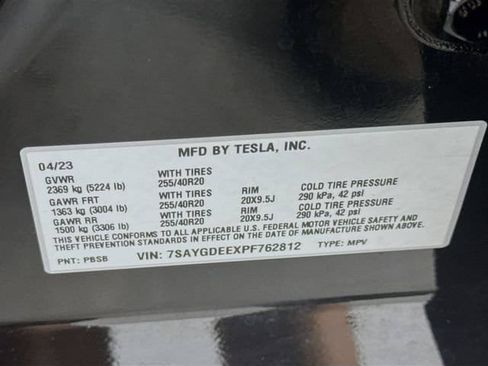 Used 2023 Tesla Model Y Long Range AWD/4WD image 30