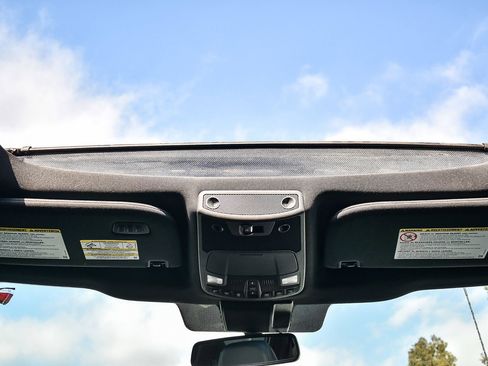 Used 2022 Ford F350 Lariat w/ FX4 Off-Road Package image 14