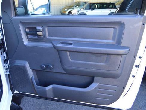 Used 2011 RAM 1500 Express image 22
