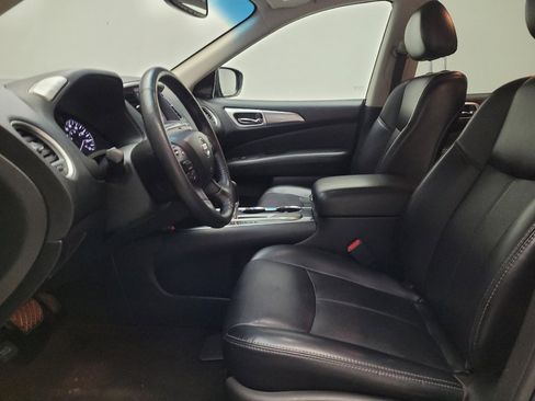 Used 2019 Nissan Pathfinder SL FWD image 17