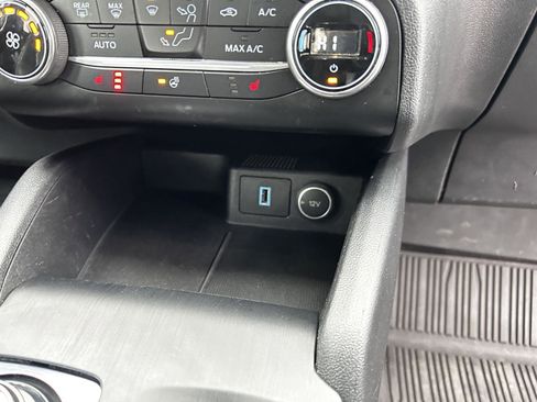 Used 2020 Ford Escape SEL image 22