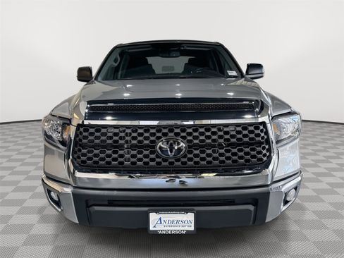Used 2020 Toyota Tundra SR5 w/ SR5 Upgrade Package AWD/4WD image 4