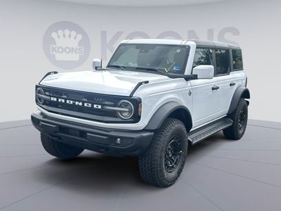 New 2026 Ford Bronco Outer Banks w/ Sasquatch Package