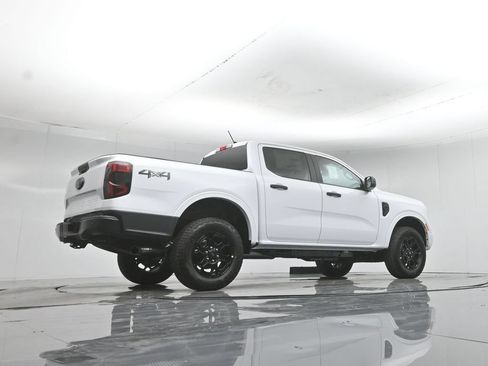 New 2026 Ford Ranger XLT w/ Black Appearance Package AWD/4WD image 45