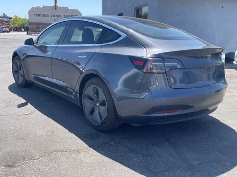 Used 2018 Tesla Model 3 Long Range RWD image 5