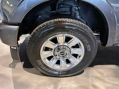 Used 2020 Ford F250 Platinum w/ FX4 Off-Road Package AWD/4WD image 10