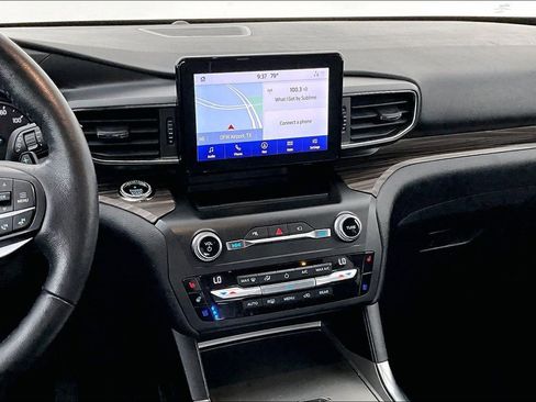 Used 2020 Ford Explorer Limited RWD image 8