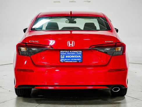 Used 2023 Honda Civic Sport image 6
