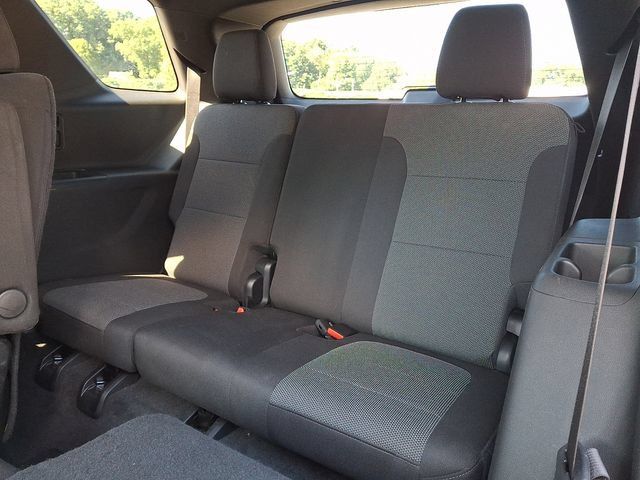 Used 2023 Chevrolet Traverse LT w/ LPO, Floor Liner Package AWD/4WD image 20