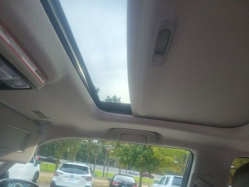 Certified 2019 Toyota 4Runner Limited image 17