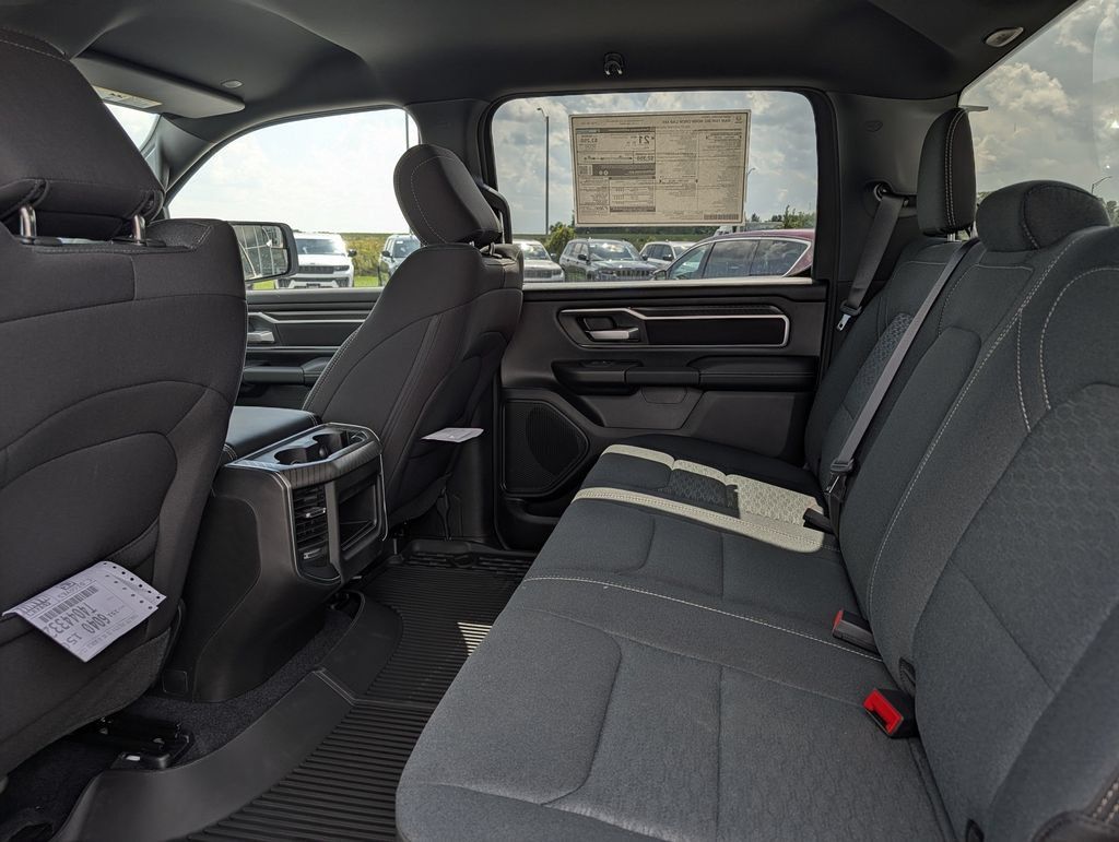 New 2026 RAM 1500 Big Horn w/ Night Edition AWD/4WD image 6