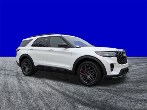 New 2026 Ford Explorer ST-Line w/ ST-Line Street Pack image 2