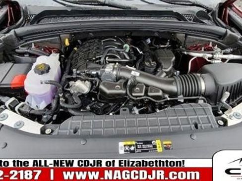 New 2022 Jeep Grand Cherokee L Laredo w/ Luxury Tech Group I image 23