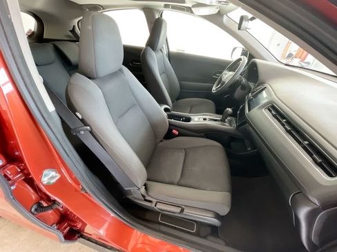 Used 2020 Honda HR-V EX image 25