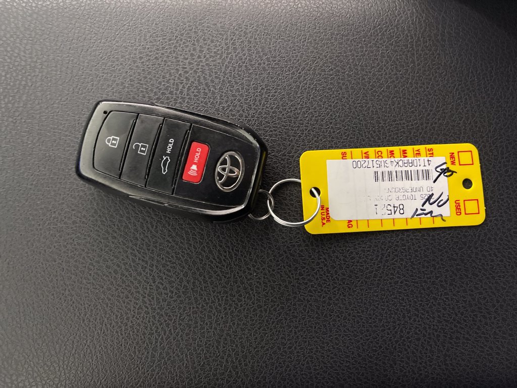 Used 2025 Toyota Camry LE FWD image 24