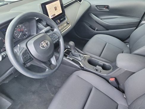 Used 2024 Toyota Corolla LE image 19