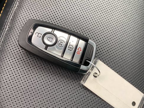 Certified 2025 Ford Expedition Tremor AWD/4WD image 20