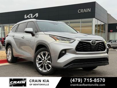 Used 2020 Toyota Highlander Limited