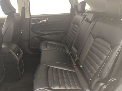 Used 2023 Ford Edge SEL image 18