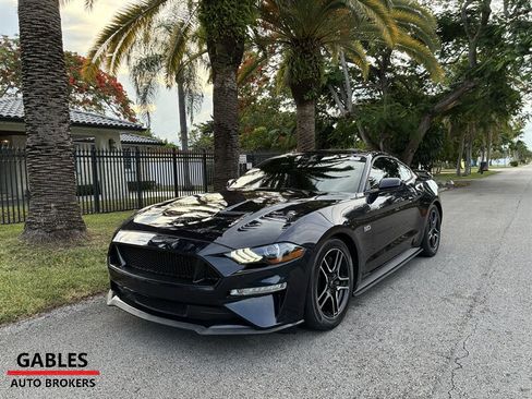 Used 2021 Ford Mustang GT RWD image 11