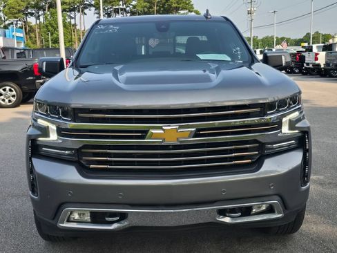 Certified 2021 Chevrolet Silverado 1500 High Country w/ Technology Package AWD/4WD image 8