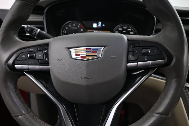 Used 2020 Cadillac XT6 Premium Luxury FWD image 14