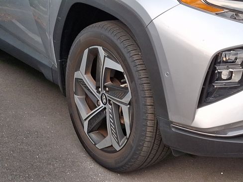 Certified 2024 Hyundai Tucson Limited AWD/4WD image 6
