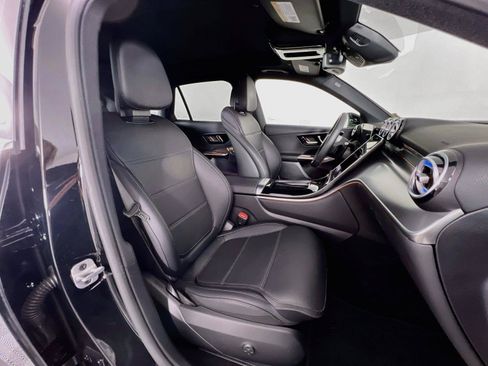 Certified 2026 Mercedes-Benz GLC 300 4MATIC image 29