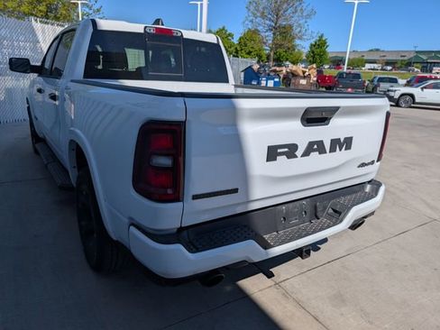 Used 2025 RAM 1500 Big Horn AWD/4WD image 13