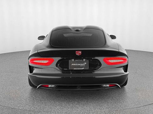 Used 2016 Dodge Viper GTS image 4