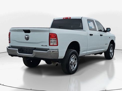 Used 2022 RAM 2500 Tradesman w/ Chrome Appearance Group AWD/4WD image 6