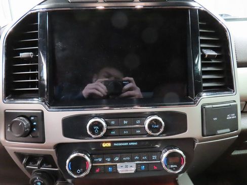 Used 2022 Ford F350 King Ranch w/ King Ranch Ultimate Package image 13