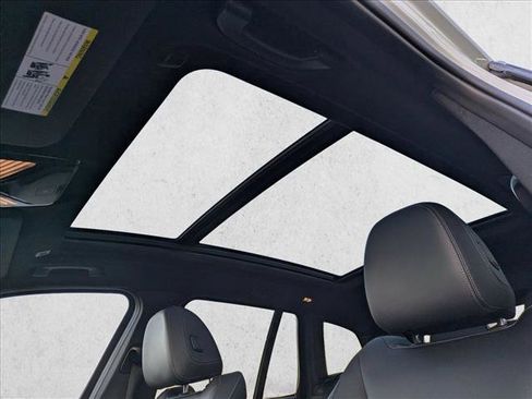 Certified 2022 BMW X3 sDrive30i w/ Convenience Package image 16