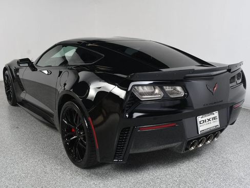Used 2019 Chevrolet Corvette Z06 RWD image 8