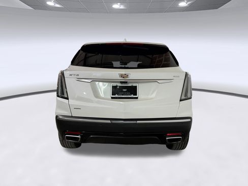 Certified 2023 Cadillac XT5 Sportv w/ Technology Package AWD/4WD image 8
